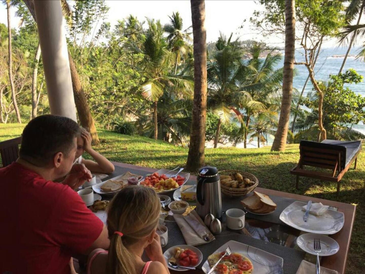 Bluewind Resort Tangalle Exterior foto