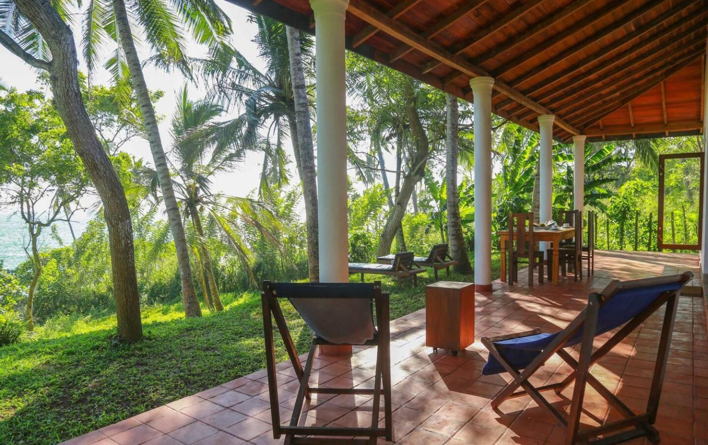 Bluewind Resort Tangalle Exterior foto